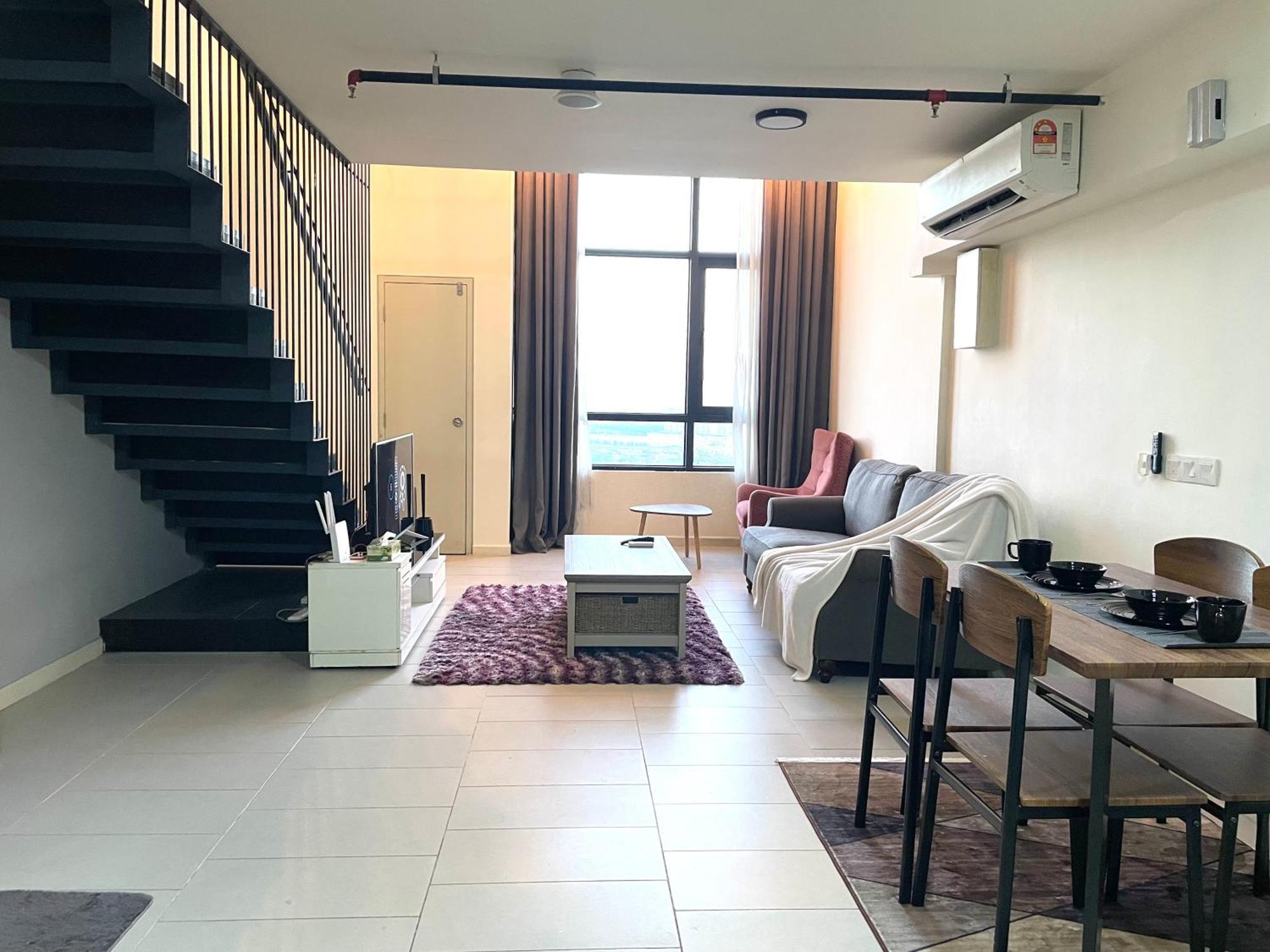 Apartment Beautiful Sunset View, Tamarind Cyberjaya